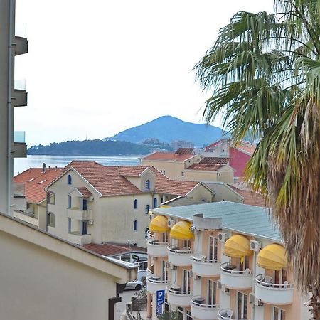 Hotel Meduza Bečići Екстериор снимка