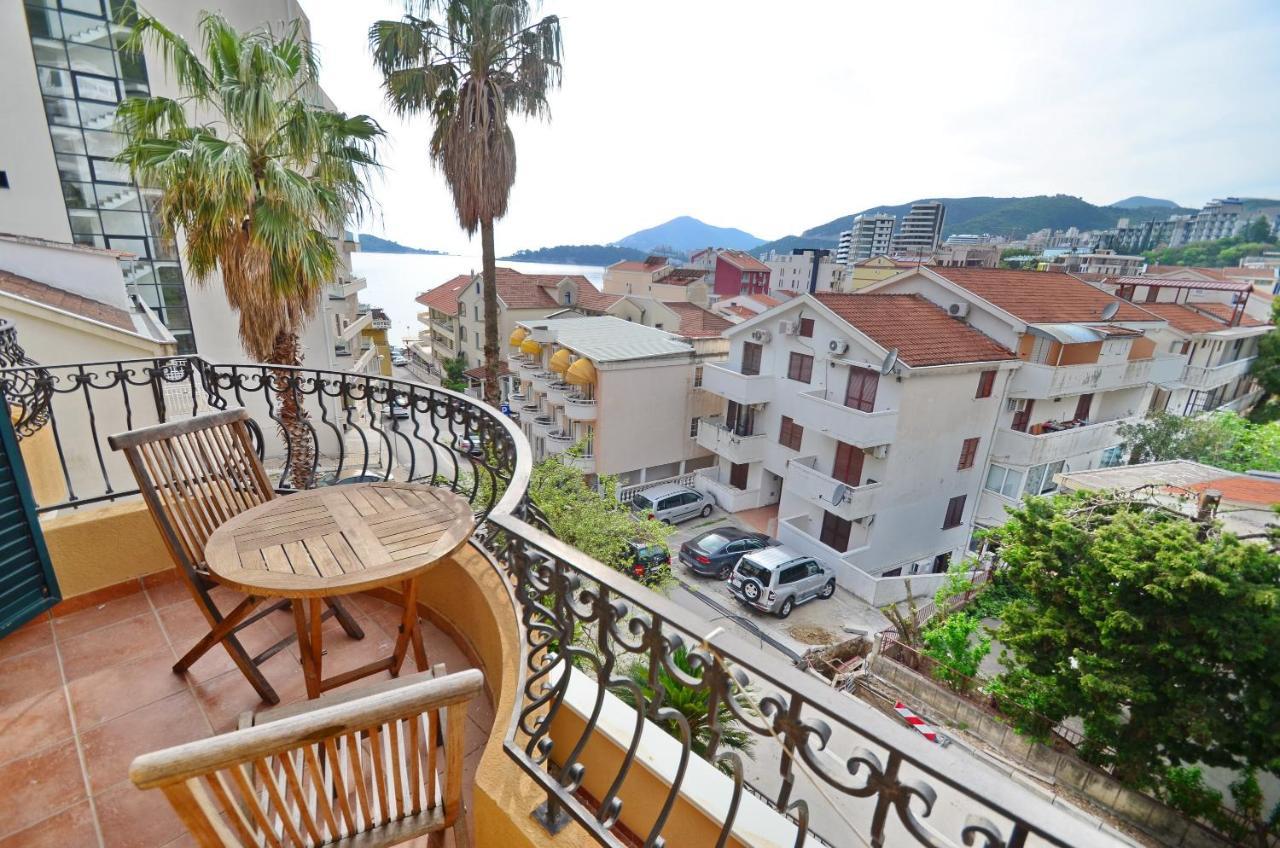 Hotel Meduza Bečići Екстериор снимка