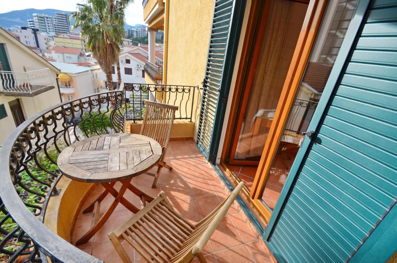 Hotel Meduza Bečići Екстериор снимка