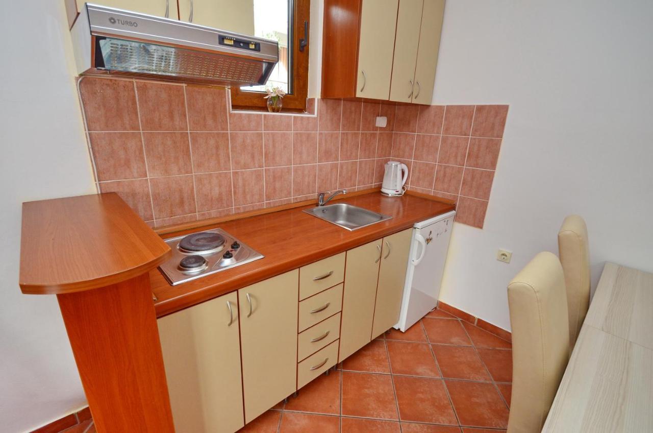 Hotel Meduza Bečići Екстериор снимка